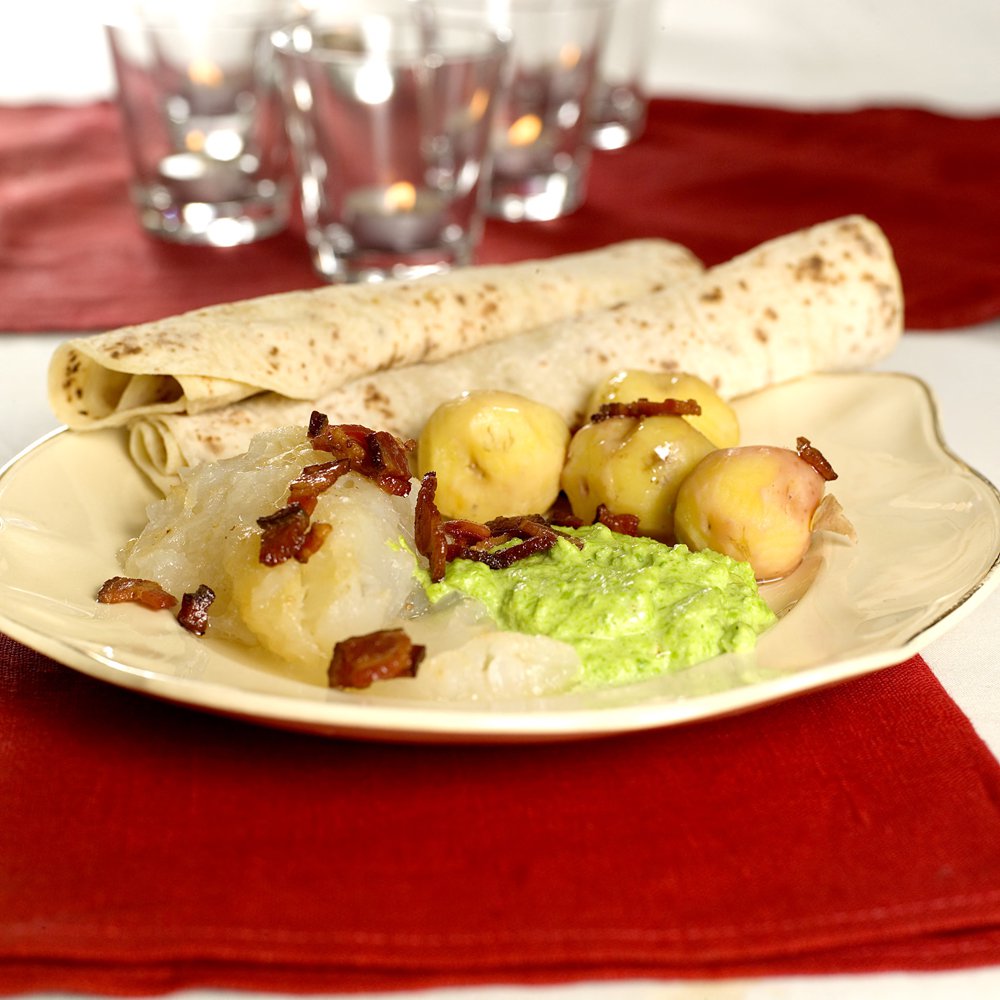 lutefisk-med-bacon-og-ertepure-2