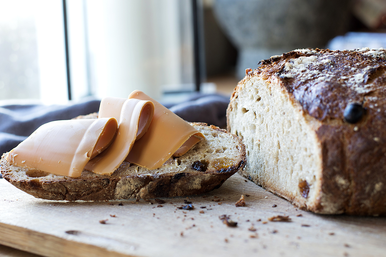 julekake-med-brunost