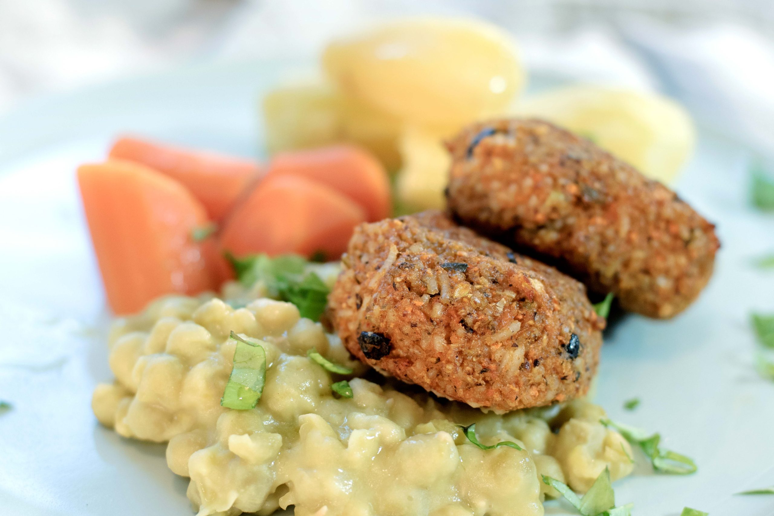 Vegetarkaker med ris og sellerirot