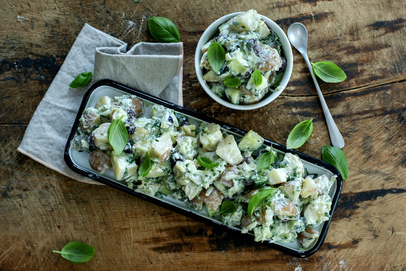 Tzatzikipotetsalat